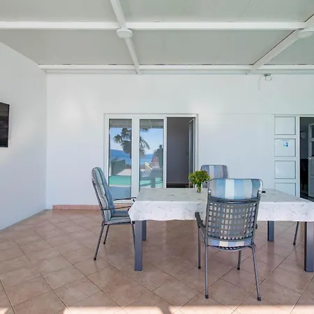 Gorgeous In With Kitchen Ferienhaus