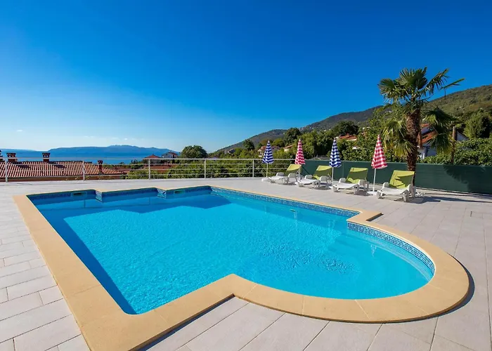 Amazing In With House Sea View Nyaraló Ika