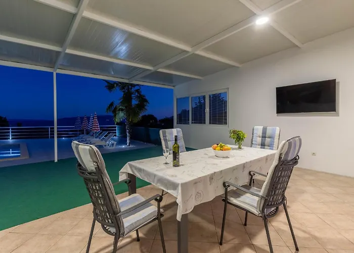 Nyaraló Amazing In With House Sea View